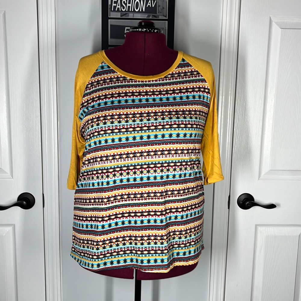 Honey & Lace Monrovia Raglan